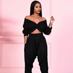 Two-piece Set Women's Solid Twist
Off Shoulder Crop Top & Elastic Waist Pants,